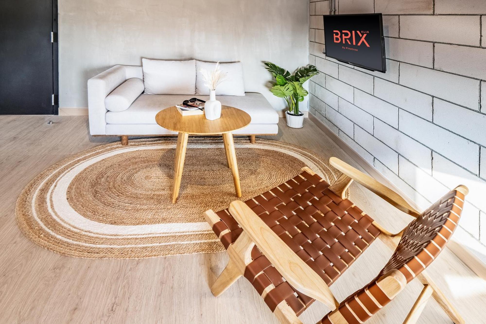 ホテル Brix Klia By Pinetree セパン エクステリア 写真